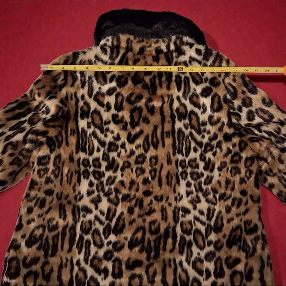 TOPSHOP Leopard Print Faux Fur Coat Mid-Length Mob Wife Style Women Size: 8